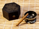 Klangschalen Set mit unendlichem Knoten Motiv